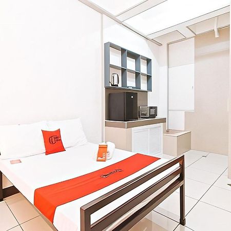 Reddoorz Plus Near Tambo Paranaque Paranaque City Exterior photo